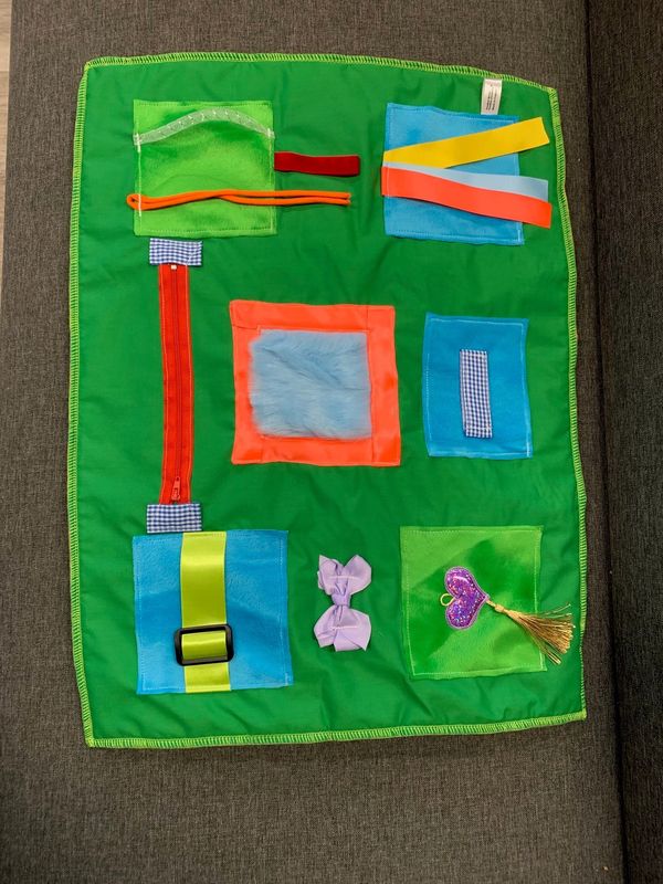 Fikleteppe grønn - Taktil sanseteppe demens