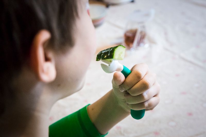 Henrogrip Jr. Skje-gaffel, venstre