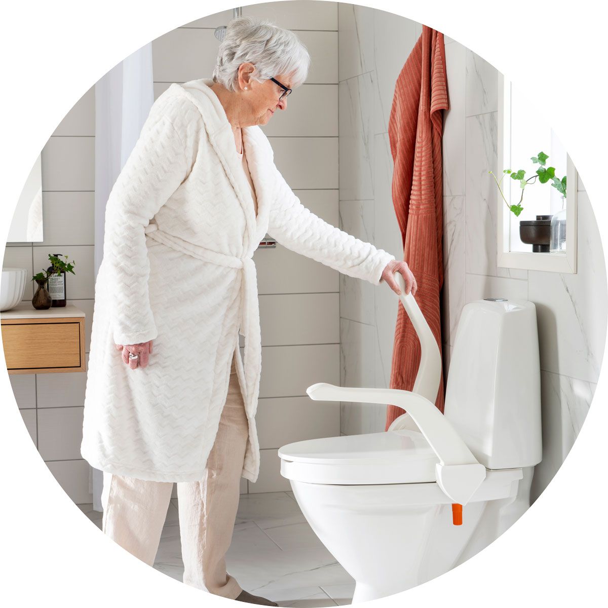 Hjelpemidler til badet